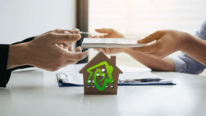 Wat doet een makelaar precies? En kun je zonder?